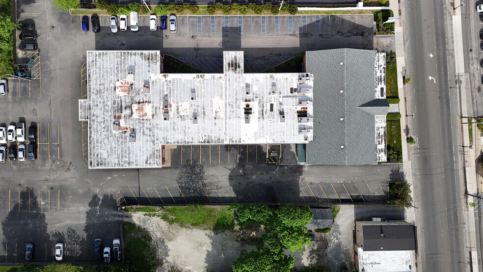 More Photos Of 475 E Main St, Patchogue Medical For Sale