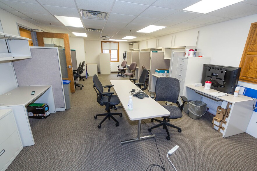 More Photos Of 211 Broadway Ave S, Rochester Freestanding For Lease