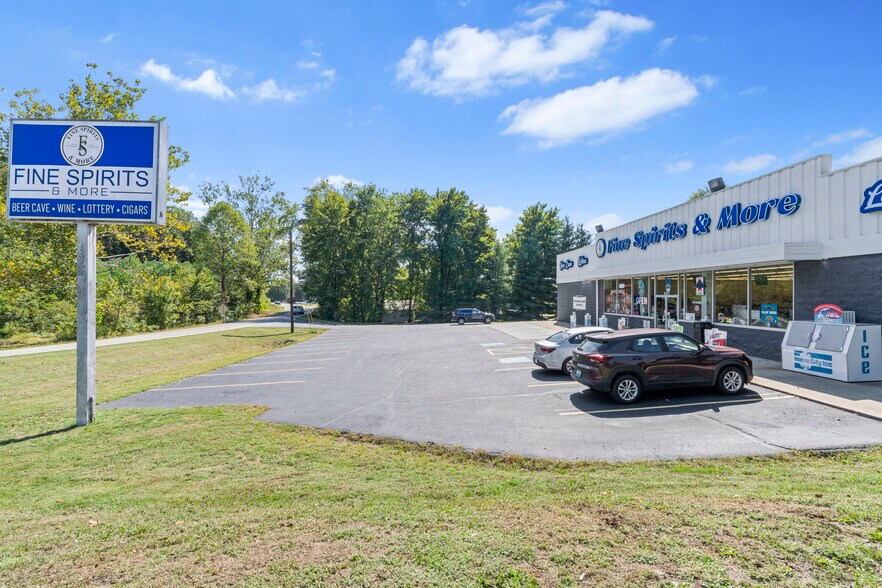 More Photos Of 12145 S Preston Hwy, Lebanon Junction Freestanding For Sale