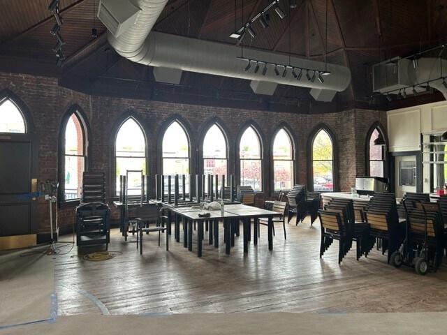 More Photos Of 1 Mgm Way, Springfield Fast Food For Lease