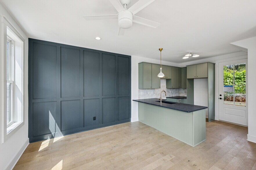 More Photos Of , Atlanta Multifamily For Sale