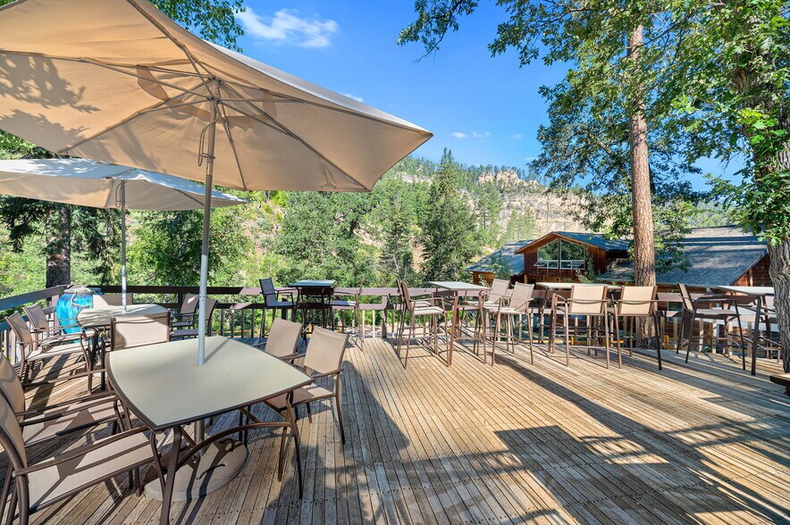 More Photos Of 10888 Rimrock Pl, Spearfish Hotel For Sale