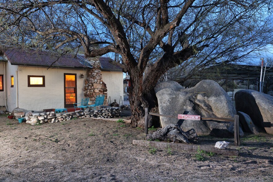 More Photos Of 4190 Dragoon Rd, Dragoon Hotel For Sale