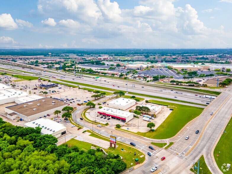 More Photos Of 2420 S Stemmons Fwy, Lewisville Unknown For Lease