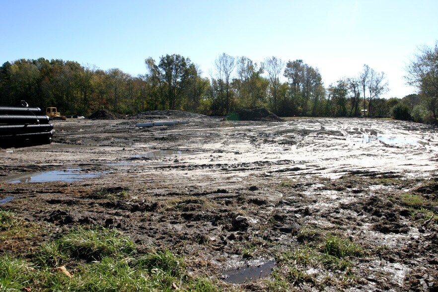 More Photos Of 3169 Shipps Corner Rd, Virginia Beach Flex For Lease