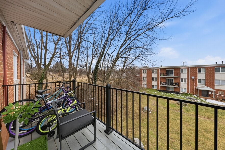 More Photos Of 3403 Lancaster Pike, Wilmington Apartments For Sale