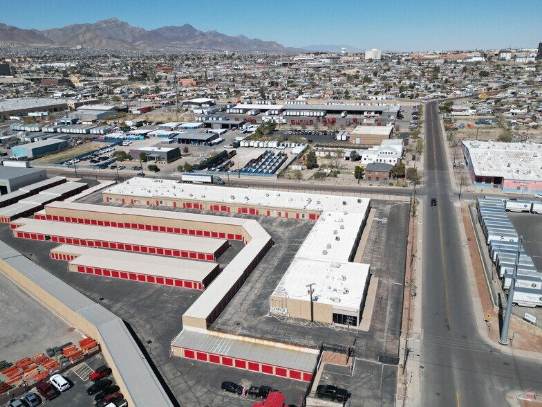 More Photos Of 6000 Welch Ave, El Paso Flex For Sale