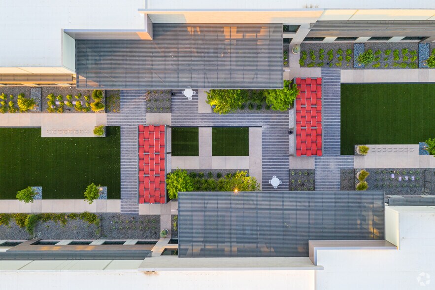 More Photos Of SEC Pecos Rd & Gilbert Rd, Gilbert Unknown For Lease