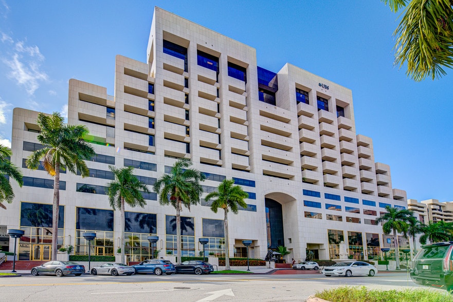 More Photos Of 550 Biltmore Way, Coral Gables Office For Lease