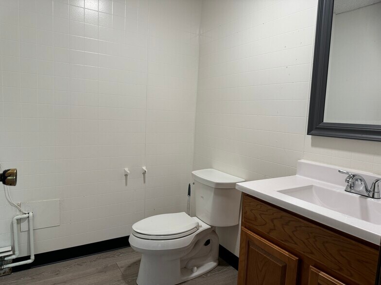 More Photos Of 167 Slater Ave, Jewett City Storefront Retail Office For Sale