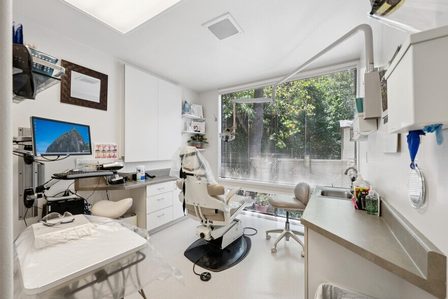 More Photos Of 864-868 2nd St, Santa Rosa Medical For Sale
