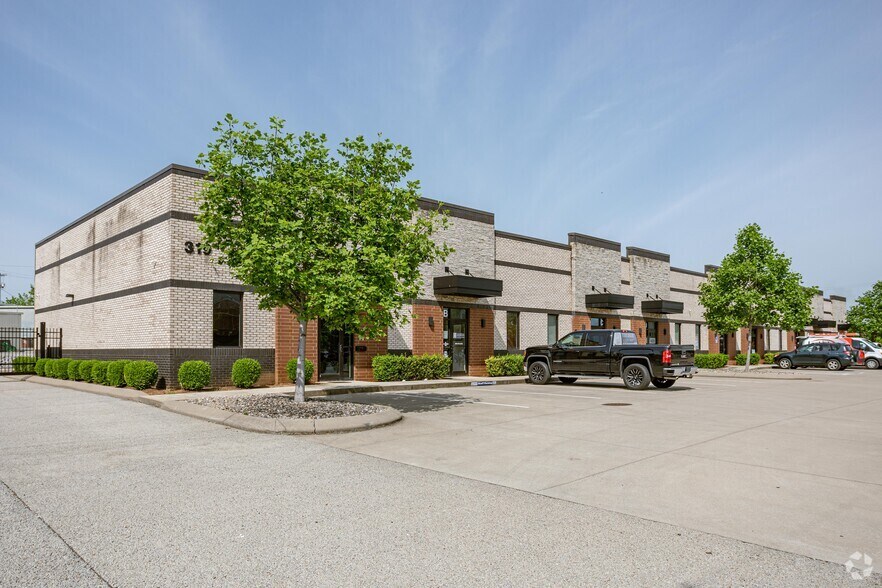 Primary Photo Of 319 Hickerson Dr, Murfreesboro Light Distribution For Lease