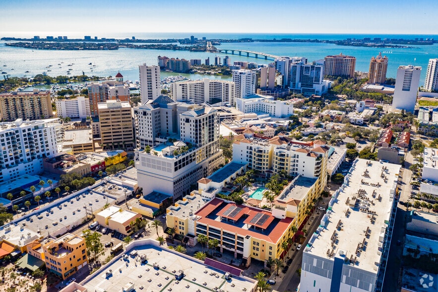 More Photos Of 100 Central Ave, Sarasota Apartments For Lease