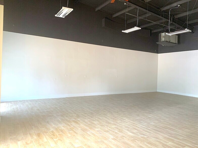 More Photos Of 26302 Interstate 45, Spring Freestanding For Lease