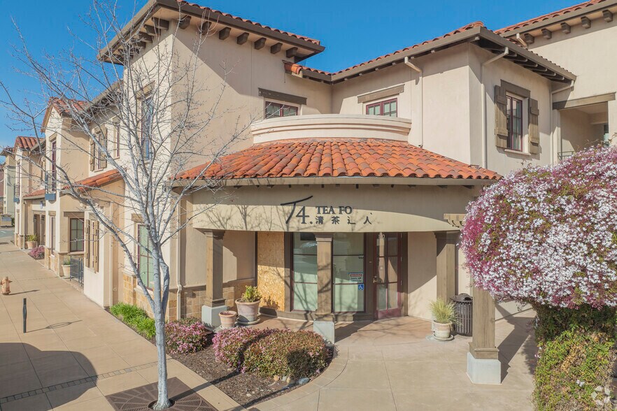 More Photos Of 43430-43480 Mission Blvd, Fremont Freestanding For Lease