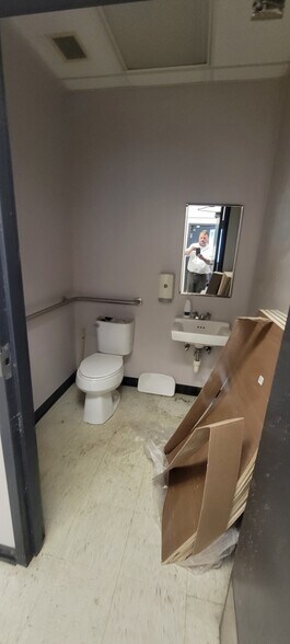 More Photos Of 187 Route 209, Wurtsboro Freestanding For Lease