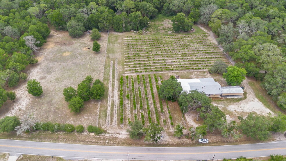 More Photos Of 1056 Reynolds Rd, De Leon Springs Specialty For Sale