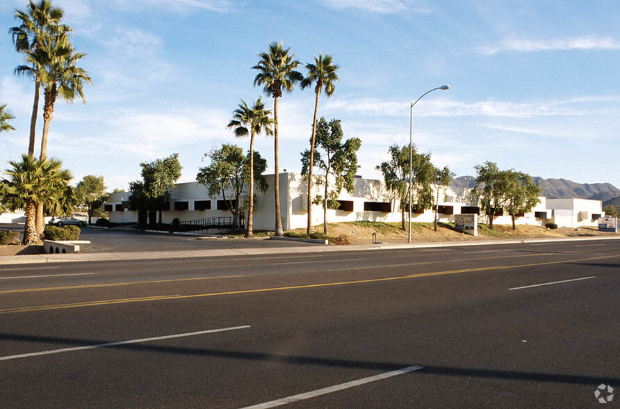 Primary Photo Of 10211 N 32nd St, Phoenix Medical For Sale