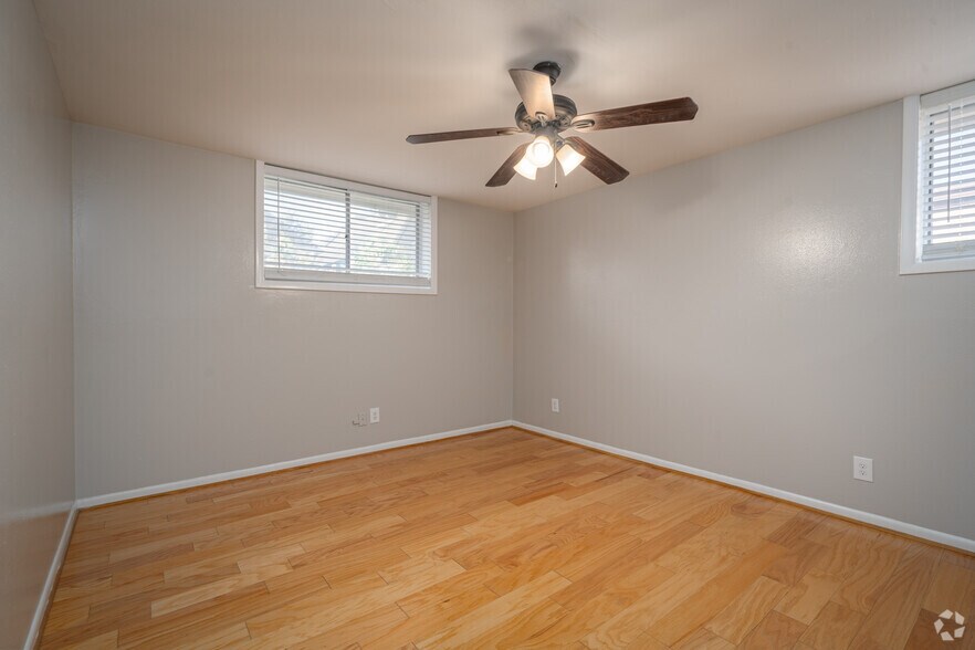 More Photos Of 5123 Del Monte Dr, Houston Apartments For Sale