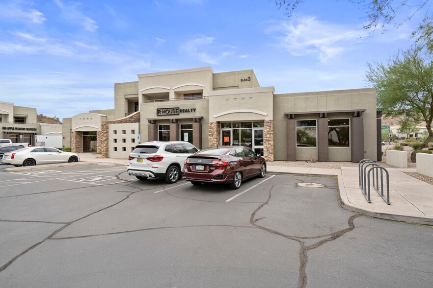 More Photos Of 1345 E Chandler Blvd, Phoenix Office For Lease