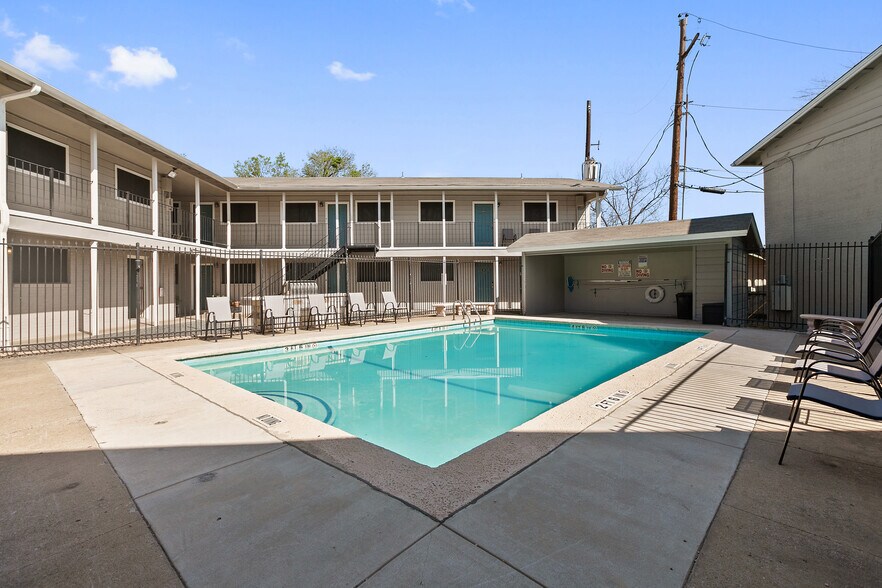 More Photos Of , Austin Multifamily For Sale