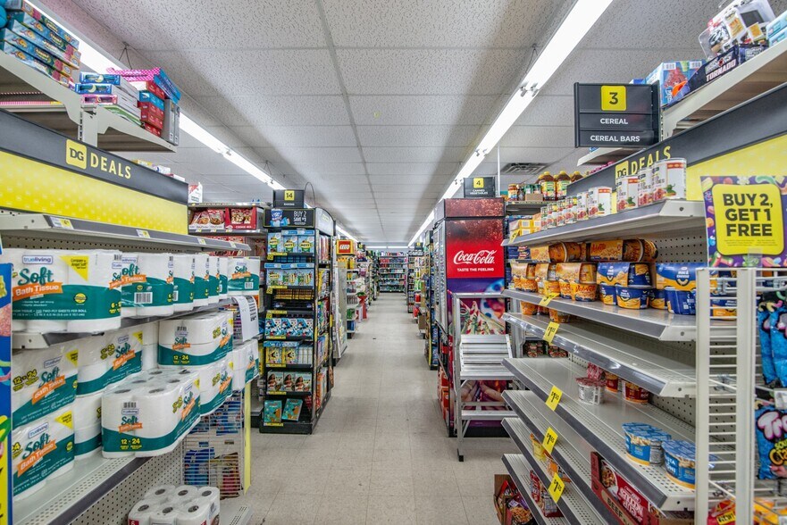 More Photos Of 1215 Main St, Munfordville Freestanding For Sale