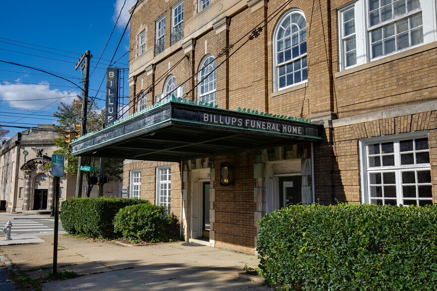 More Photos Of 2500 E Marshall St, Richmond Office For Lease