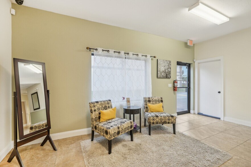 More Photos Of 1404 Del Prado Blvd S, Cape Coral Storefront Retail Office For Sale