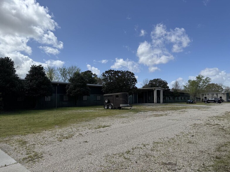 More Photos Of 1721 General Collins Ave, New Orleans Specialty For Sale
