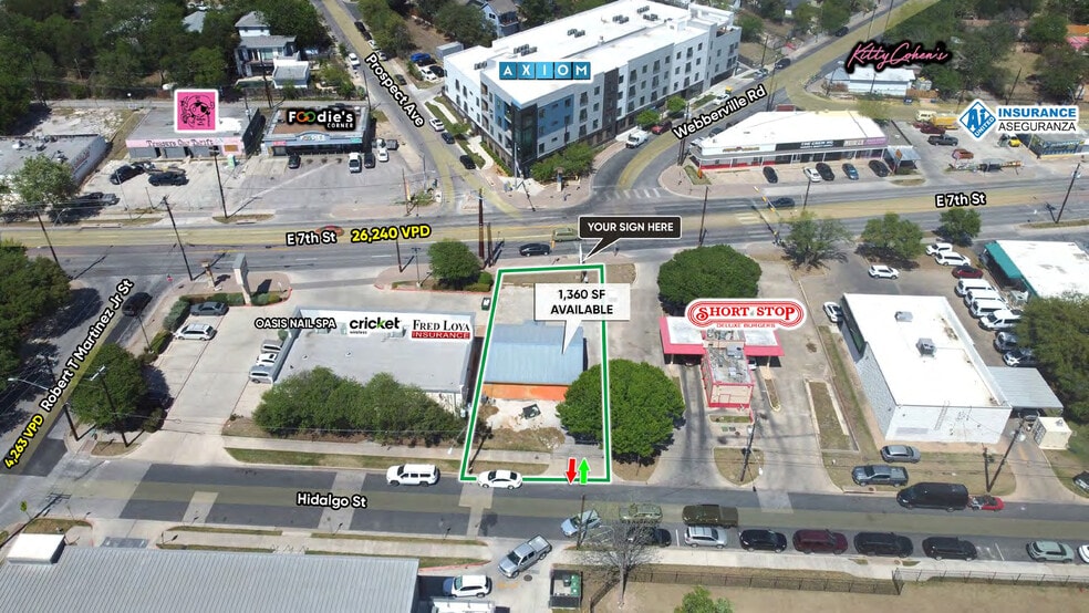 More Photos Of 2206 Hidalgo St, Austin Freestanding For Lease