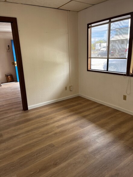 More Photos Of 16 Railroad Ave, Hilo Office For Lease