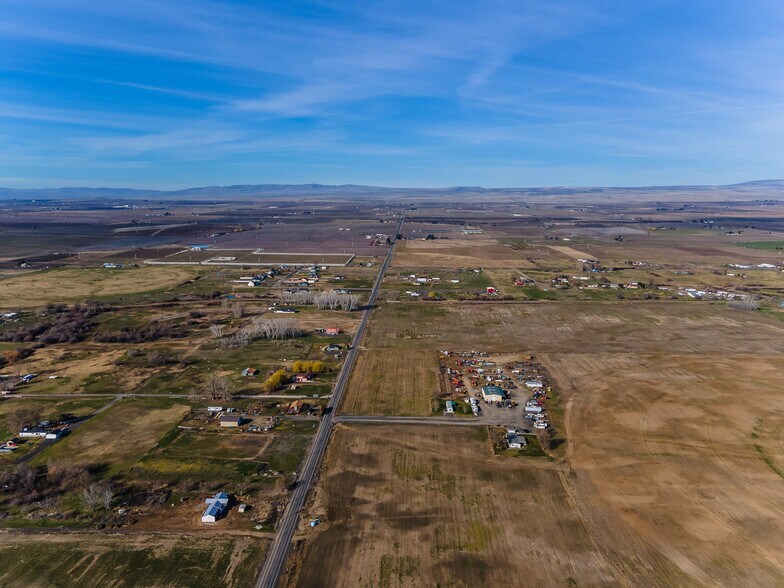 More Photos Of 139802 W Johnson Rd, Prosser Industrial For Sale