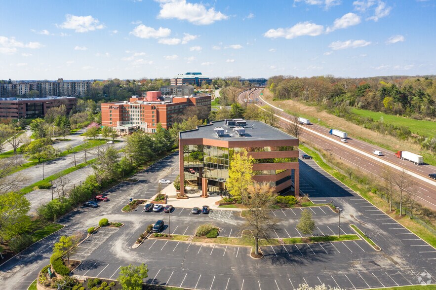 More Photos Of 2250 Hickory Rd, Plymouth Meeting Office For Lease