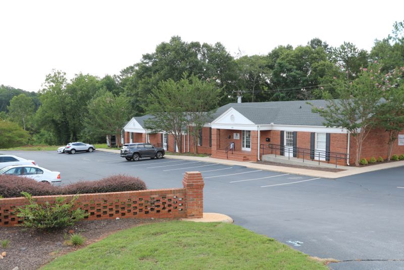 More Photos Of 1011 Grove Rd, Greenville Medical For Lease