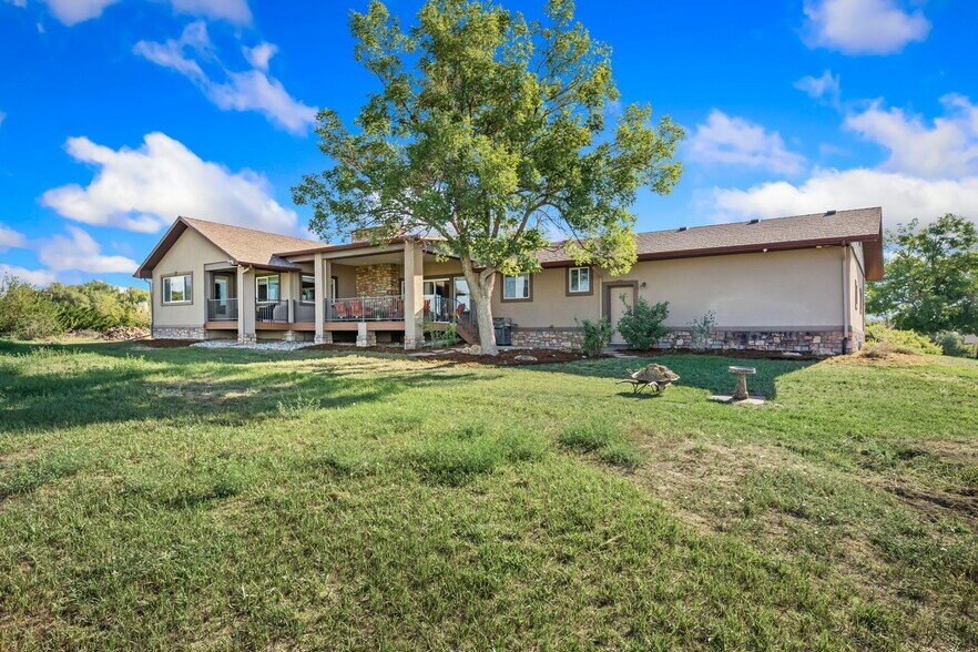 More Photos Of 13299 E County Line Rd, Longmont Flex For Sale