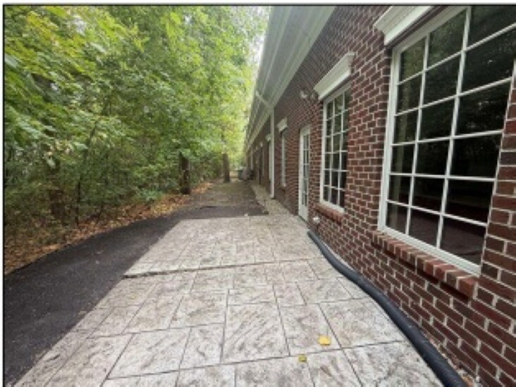 More Photos Of 1771 Indian Wood Cir, Maumee Office For Sale