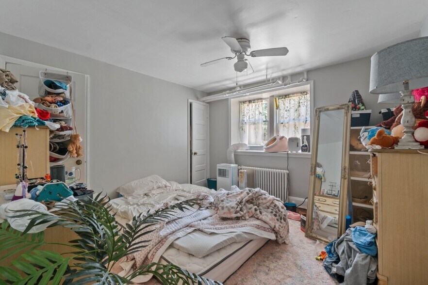 More Photos Of 711 Gladstone Ave, Baltimore Apartments For Sale