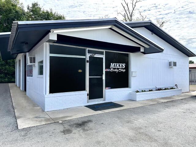 More Photos Of 770 Ossie Davis Pky, Waycross Auto Repair For Sale