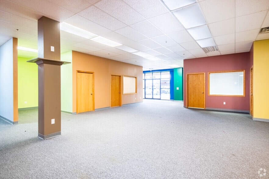 More Photos Of 2024-2050 S Stoughton Rd, Madison General Retail For Sale