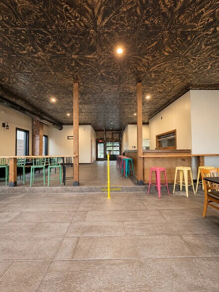 More Photos Of 228 S Main St, Woodruff Storefront Retail Office For Sale