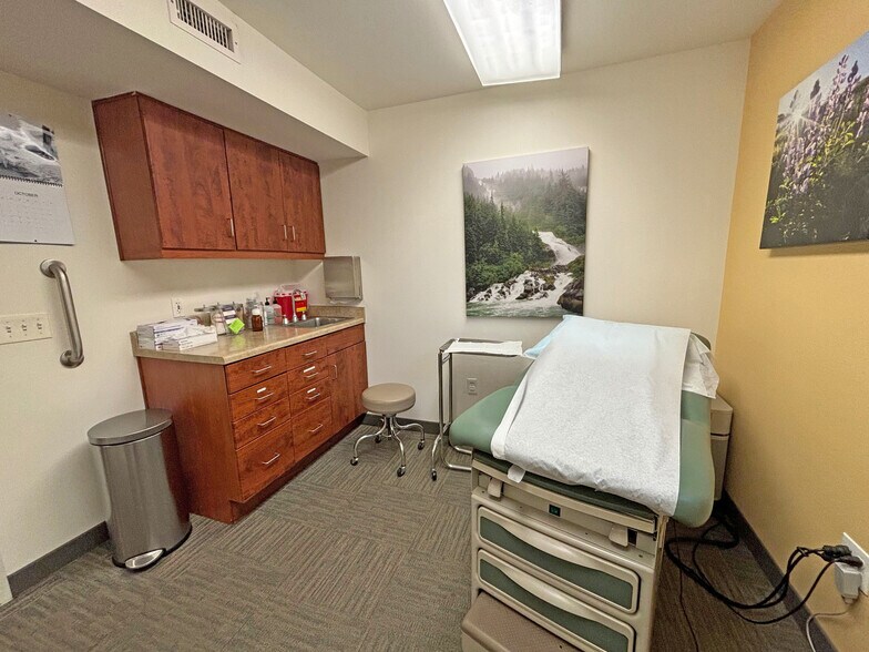 More Photos Of 517 W Junipero St, Santa Barbara Apartments For Sale