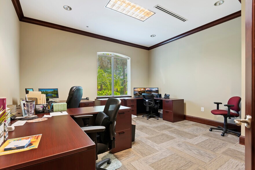 More Photos Of 1680 The Greens Way, Jacksonville Medical For Sale