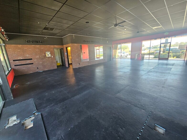 More Photos Of 49-91 Dempsey Rd, Milpitas Unknown For Lease