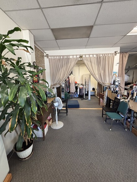 More Photos Of 4118-4124 Macarthur Blvd, Oakland Freestanding For Sale