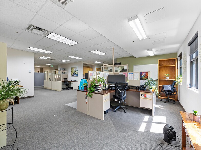 More Photos Of 2002 Caribou Dr, Fort Collins Office For Sale