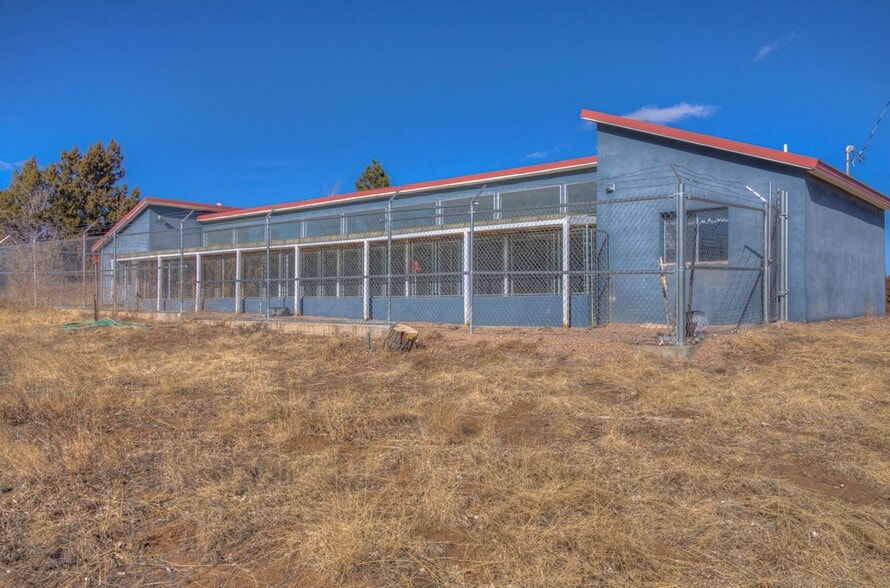 More Photos Of 22540 Us Highway 160, Walsenburg Veterinarian Kennel For Sale