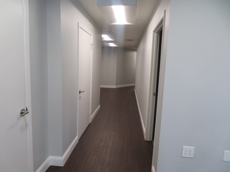 More Photos Of 12051-12083 Tech Rd, Silver Spring Light Manufacturing For Lease