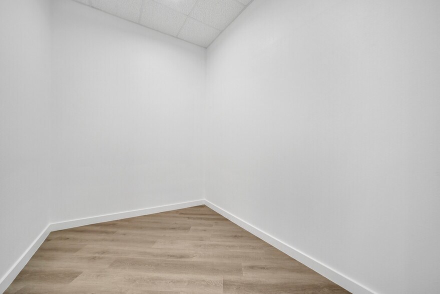 More Photos Of 26600 Cook Rd #306 fld, Katy Medical For Lease