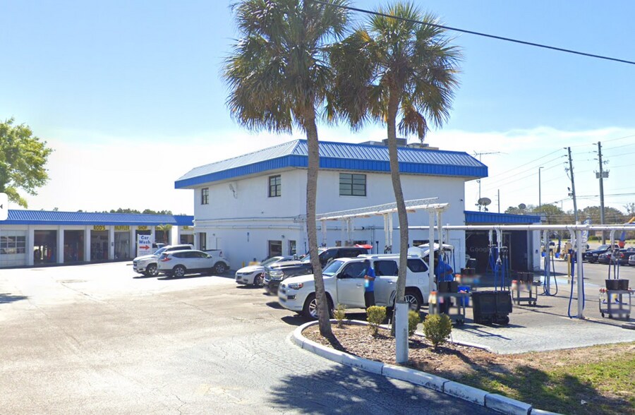 Primary Photo Of 1108 Commercial Way, Spring Hill Freestanding For Lease