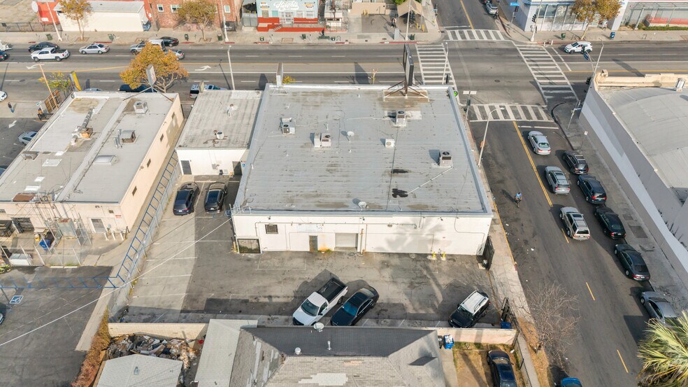 More Photos Of 2924-2934 N Broadway, Los Angeles Storefront For Sale